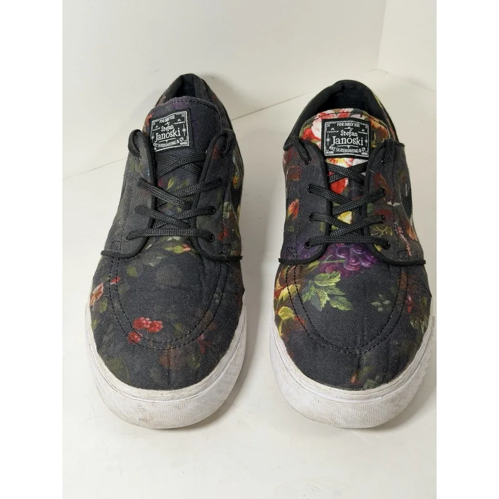Nike Zoom‎ Stefan Janoski SB Canvas 'Multi-Color' floral print sneakers, Size 13